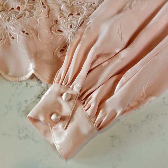 Vintage Umi Collections by Anne Crimmins Embroidered Silk Blouse NWT - Picture 4 of 8